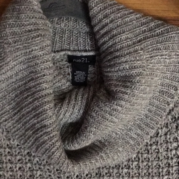 🌸Rue 21 🌸M size - Picture 2 of 5